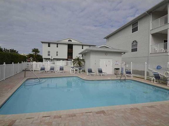 5th image of 601 Gulf Blvd