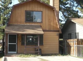 729 W Country Club Ln, Big Bear City, CA 92314
