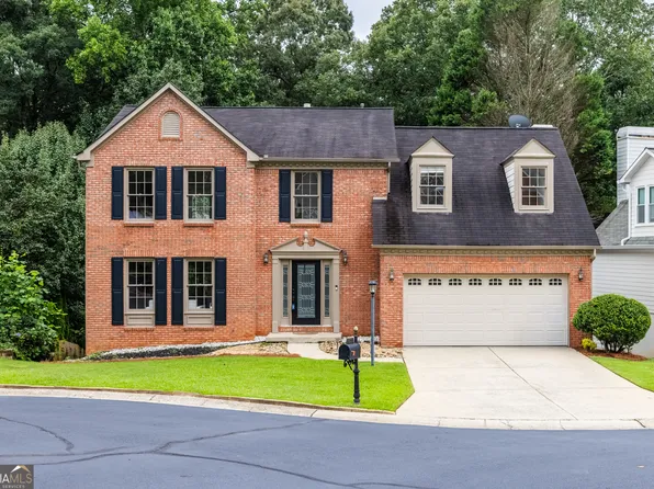 50 Parkside Cir, Marietta, GA 30068