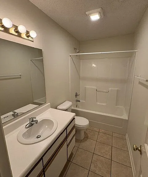 2807 Richard Dr #B — Photo 9