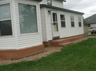 204 Railway Ave, Mellette, SD 57461