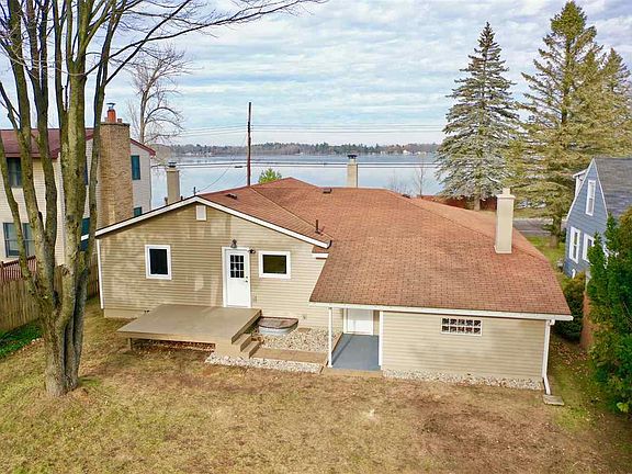 5th image of 1305 Sunnyside Dr