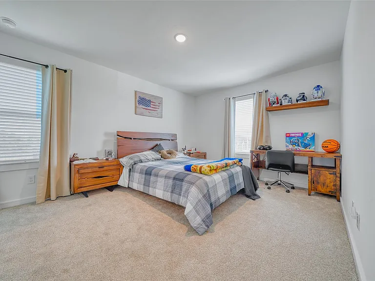 12202 Old Fashion Cir — Photo 23