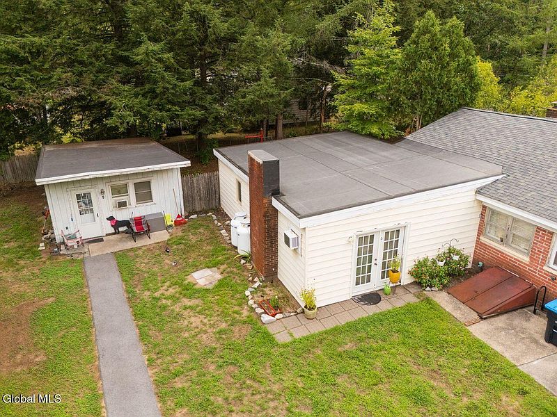 5th image of 31 Spier Falls Road