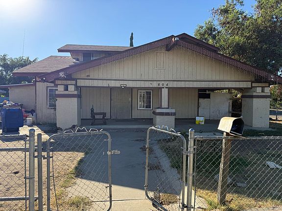 5th image of 804 S 4th St
