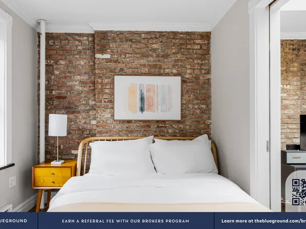 120 Christopher Street image 9 of 26