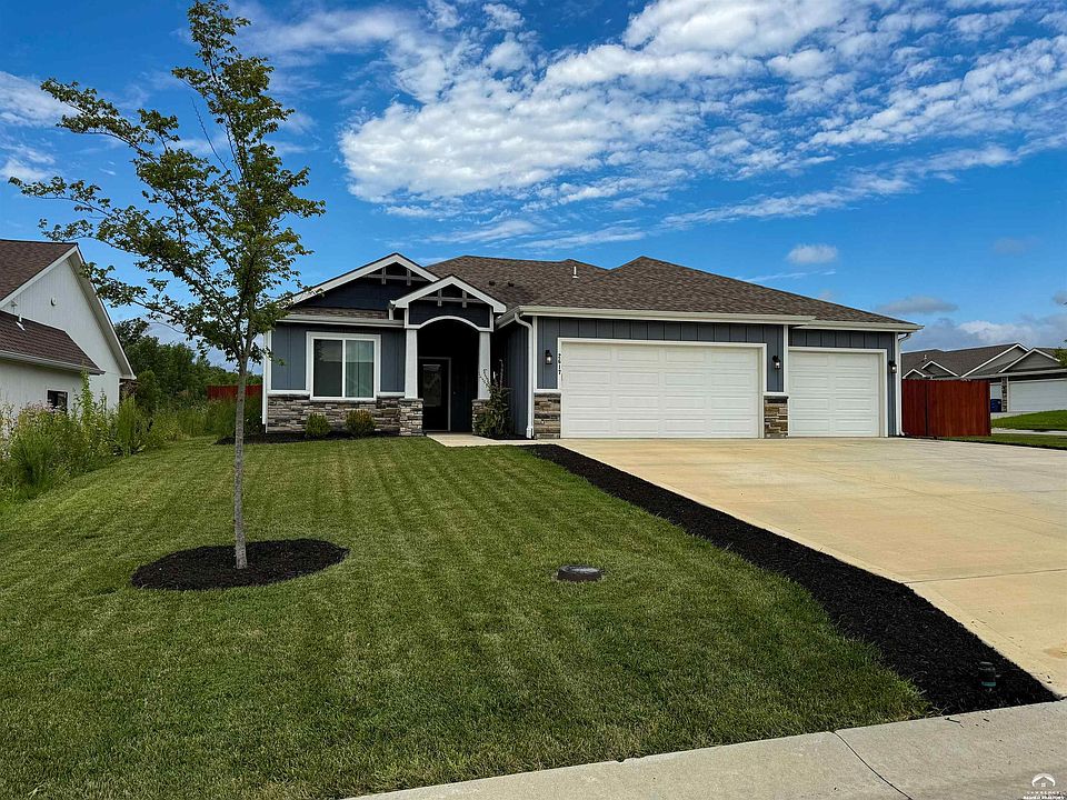1st image of 2617 Bridgewater Dr