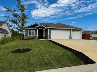 2617 Bridgewater Dr, Lawrence, KS 66046