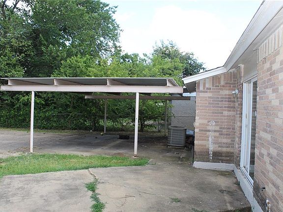 4th image of 7930 Greenspan Dr
