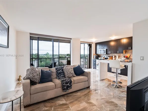 3400 Blue Lake Dr APT 505, Pompano Beach, FL 33064