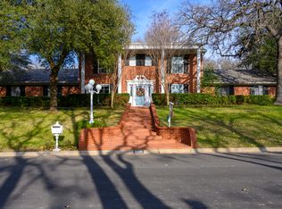 2105 Pembrooke Pl, Denton, TX 76205