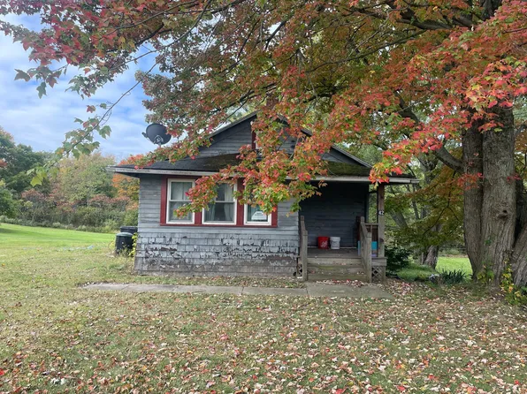 42 6th Ave, Greenville, PA 16125