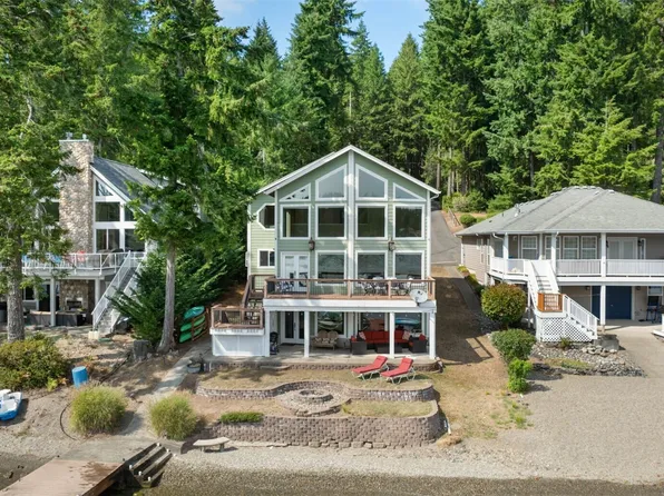 4450 E Mason Lake Drive W, Grapeview, WA 98546