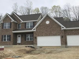 381 Hyde Park Pl, Beavercreek Township, OH 45385