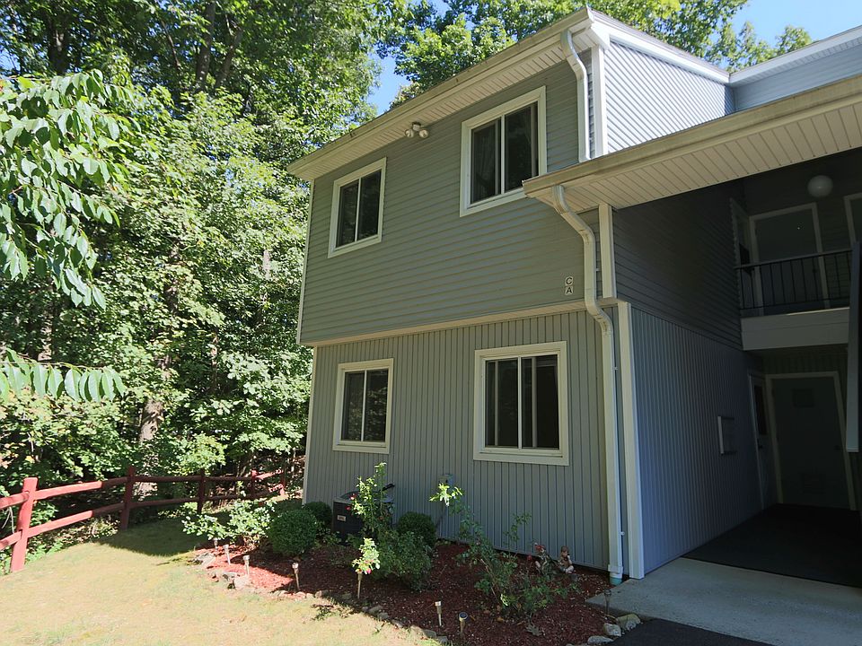1st image of 157 Carriage Ct APT A
