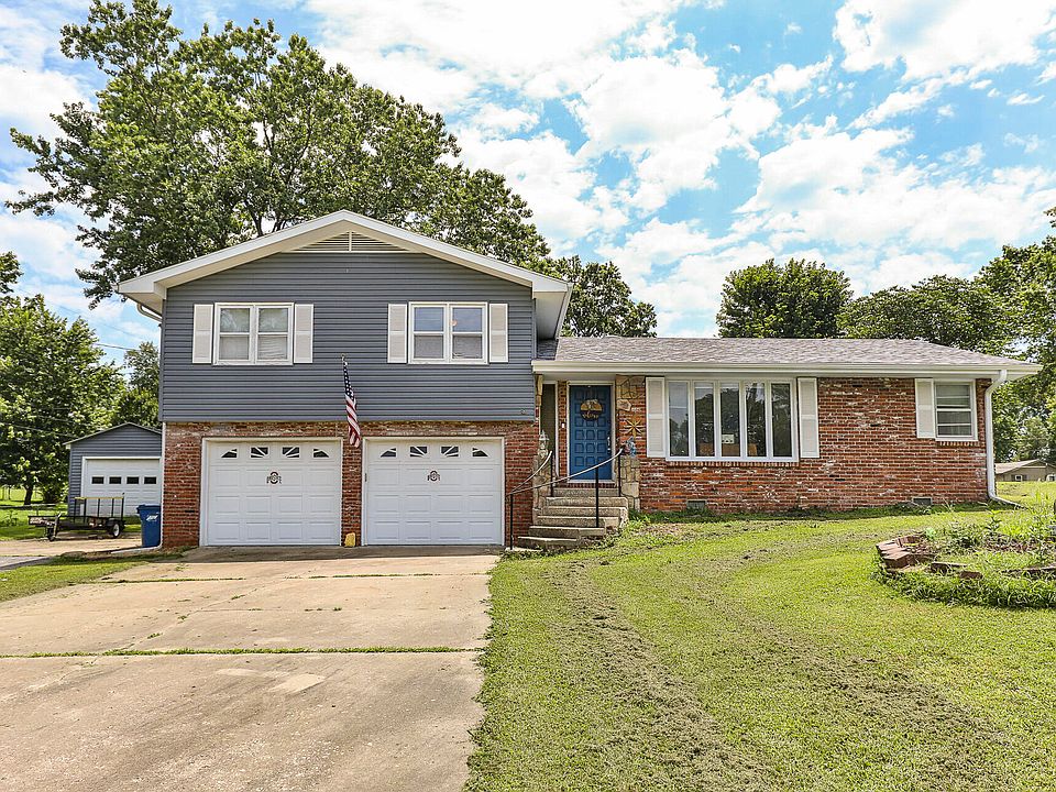 1st image of 801 E Diane Street