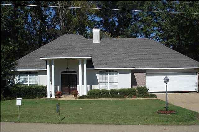 1st image of 304 Wildwood Blvd