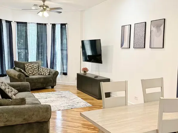 3550 S King Dr Unit 3, Chicago, IL 60653