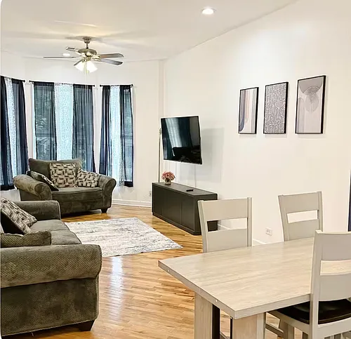 3550 S King Dr #3 Photo 1