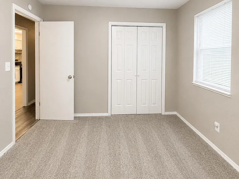 3717 Stockholm Dr — Photo 9