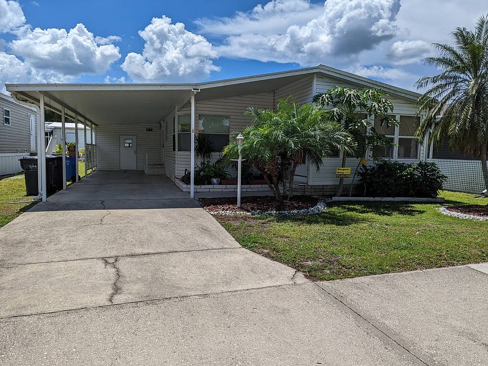 1st image of 585 Sundrop Cir