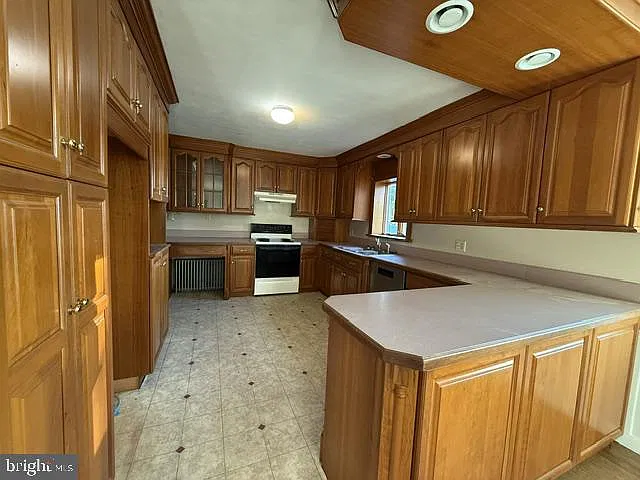2 bed, 2.5 bath, 1275 sqft, $1,850 — Photo 4