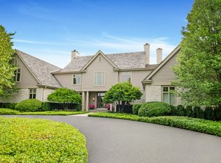 10114 N Range Line Rd, Mequon, WI 53092