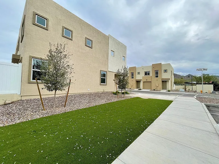 Stone View on Dobbins — Photo 51