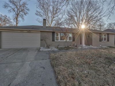 5429 Riggs St, Mission, KS, 66202