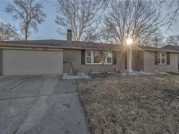 5429 Riggs St, Mission, KS 66202