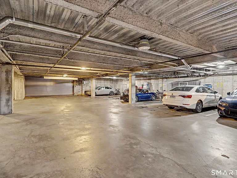 16-18 Ann St #35 — Photo 19