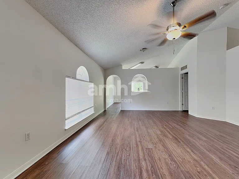 6346 Tabogi Trl — Photo 6