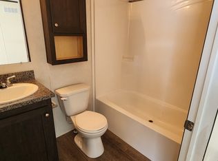 393 Colony Park, Davison, MI 48423