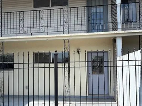 840 Franklin Ave APT E, Gretna, LA 70053