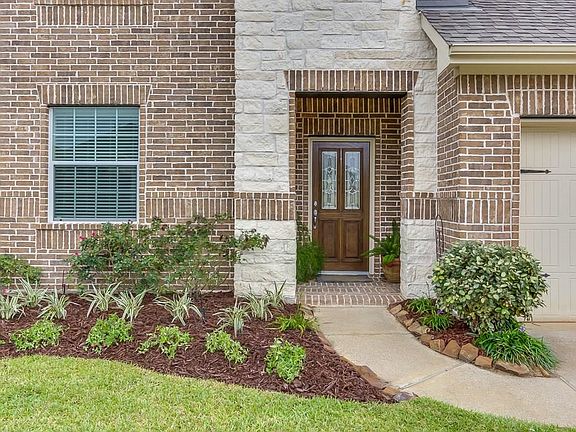 2nd image of 13318 Cypress Palms Ct