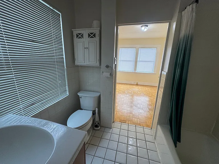 5913 Vallejo St — Photo 11