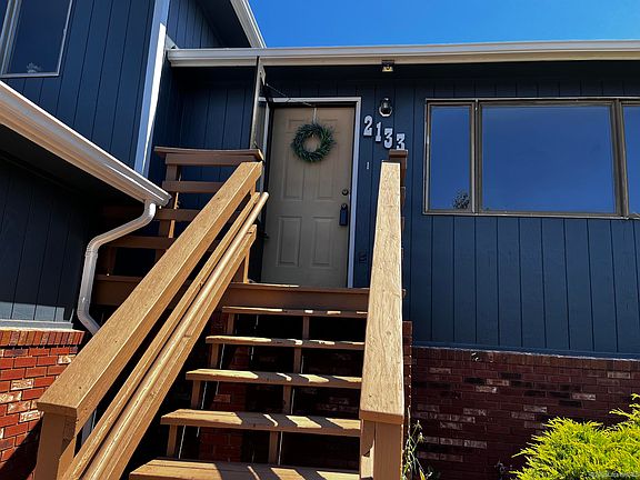 5th image of 2133 Carrington Ct
