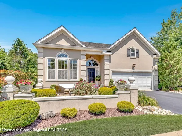 1 Lusitano Road, Manalapan, NJ 07726