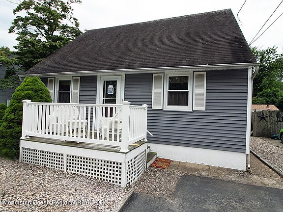 2nd image of 293 Morrell Drive