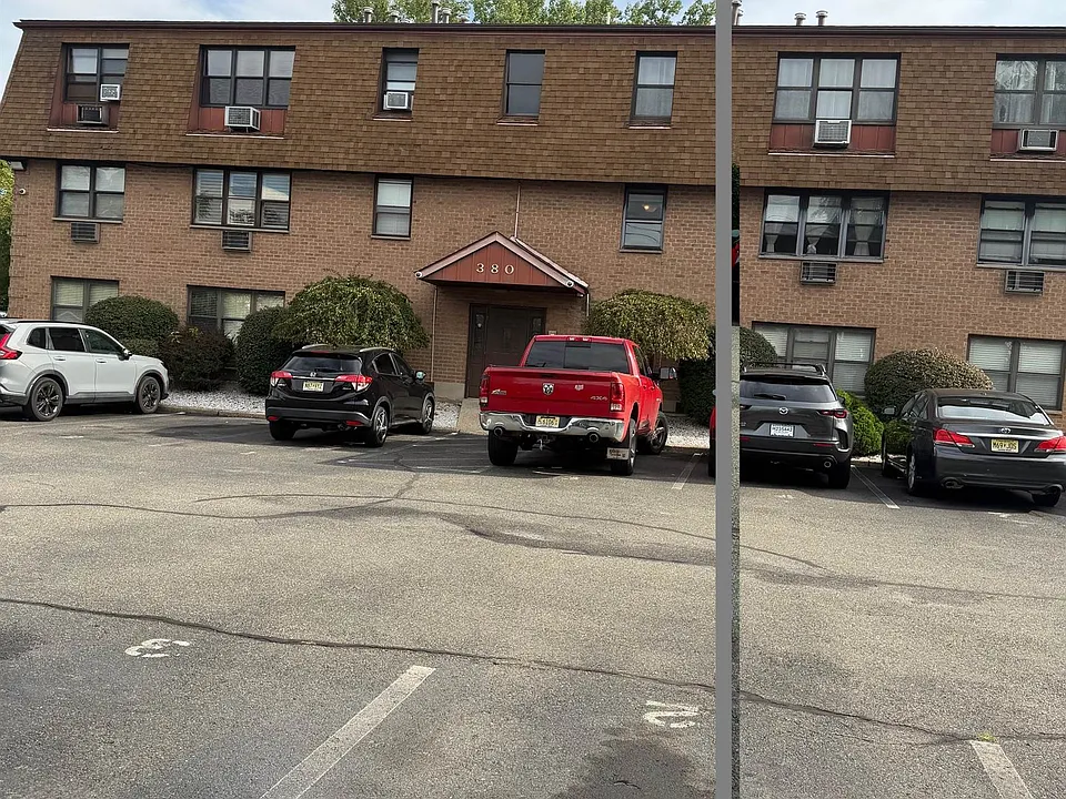 380 Front St #8