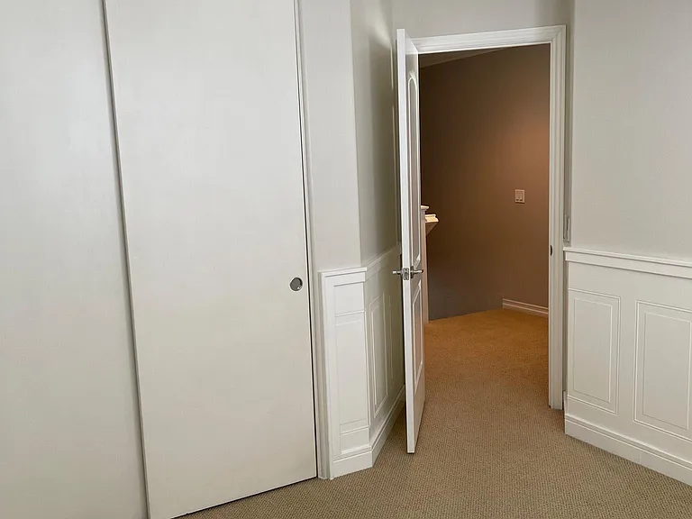 23137 Cheyenne Dr — Photo 16