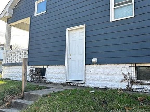 4th image of 755 Fairwood Ave