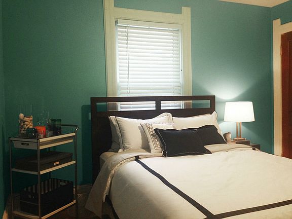 Foote Manor - 