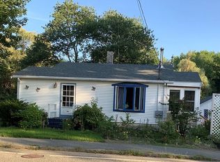 180 School St, Whitman, MA 02382