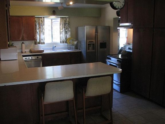 5th image of 2906 E Turney Ave