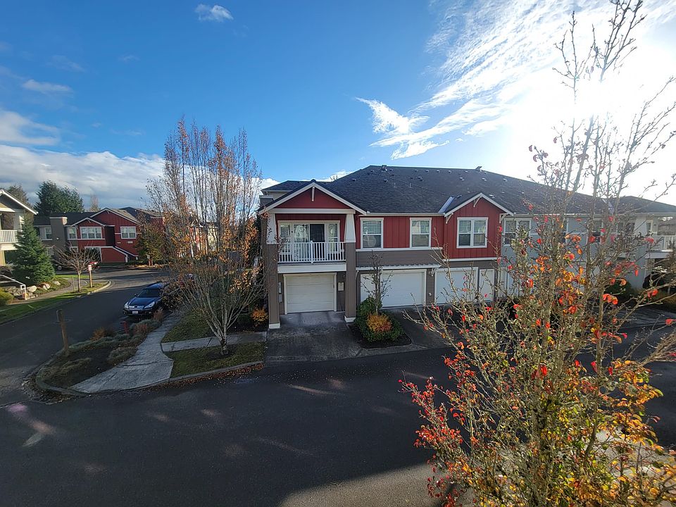 1st image of 22609 NE Alder Crest Dr Unit 203