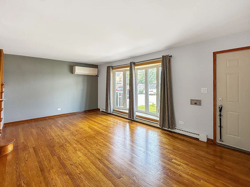 Large Living Room