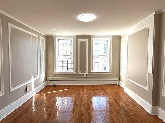 2nd image of 769 W Side Ave #3L
