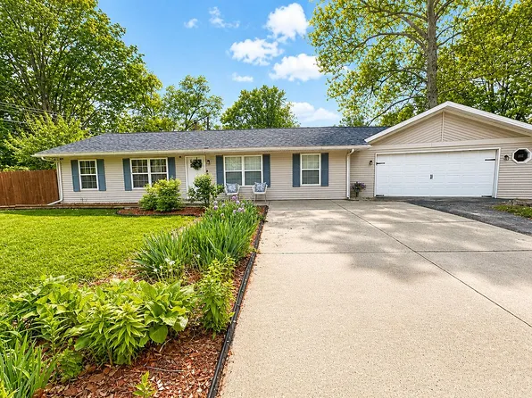 2107 Rodney Dr, Champaign, IL 61821