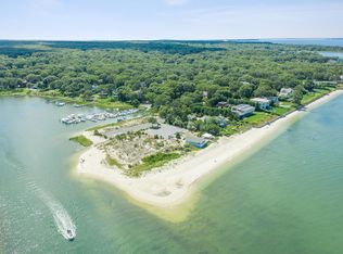 26 Mill Rd, Sag Harbor, NY 11963
